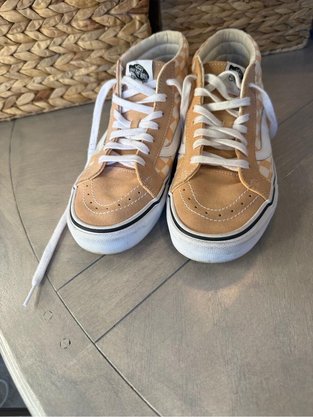 Vans Checkerboard High-Top Sneakers in Beige and White - Picture 5 of 8